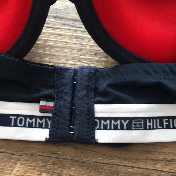 Tommy Hilfiger 40C lightly padded navy bra - Picture 7 of 11